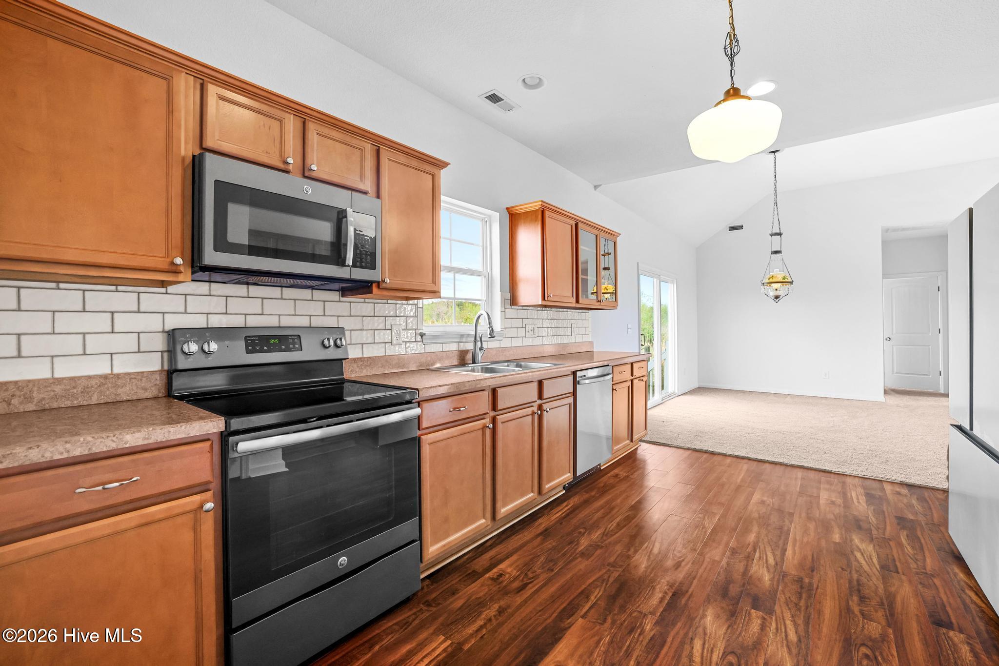 973 Waterlily Road Coinjock, NC 27923 - Photo 5 of 36 973 Waterlily Rd-5