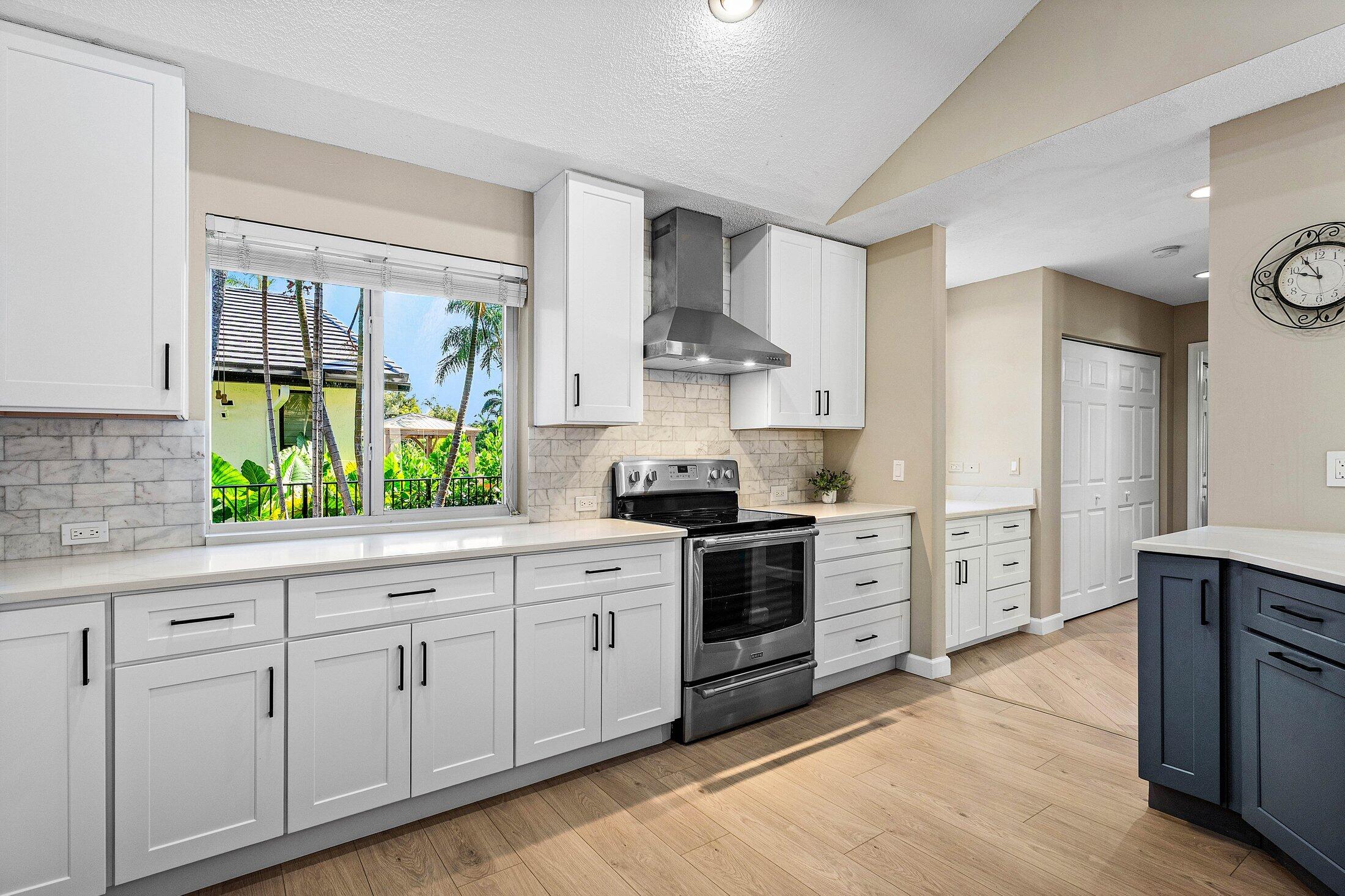 7700 Fairway Trail Boca Raton, FL 33487 - Photo 18 of 47 7700 Fairway Trail