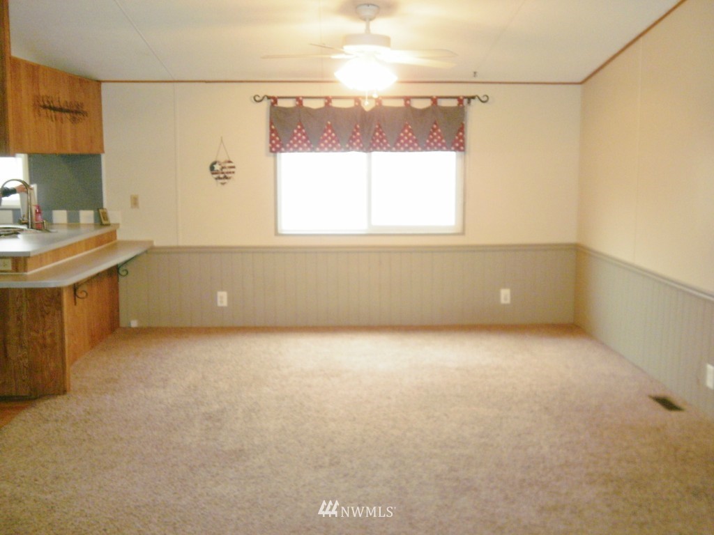 23264 Mosier Road Sedro-Woolley, WA 98284 - Photo 4 of 15 Gallery Image 4