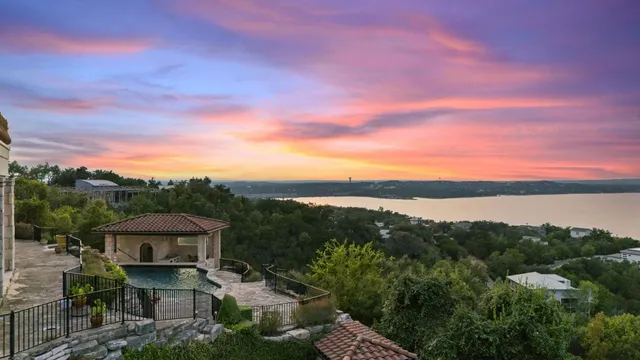 a view of a terrace with a garden
