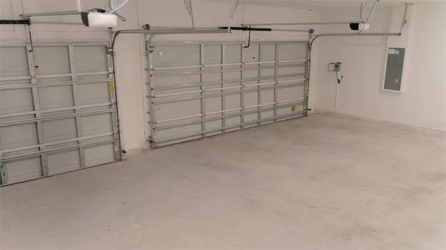 $4,000 | 4140 Southeast 13th Terrace, Ocala, FL 34480