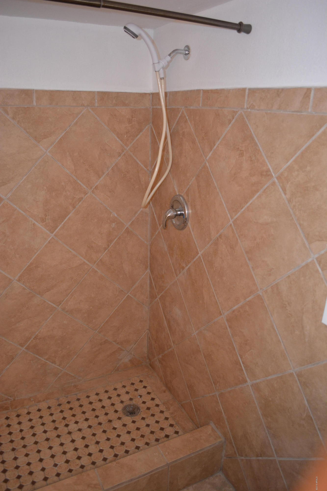 1737 West Vineyard Road Phoenix, AZ 85041 - Photo 19 of 24 DSC_0158