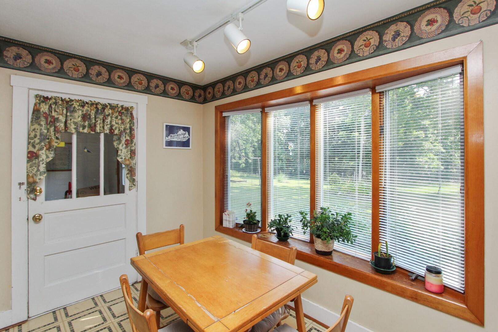 1776 Bonds Mill Road Lawrenceburg, KY 40342 - Photo 10 of 52 10