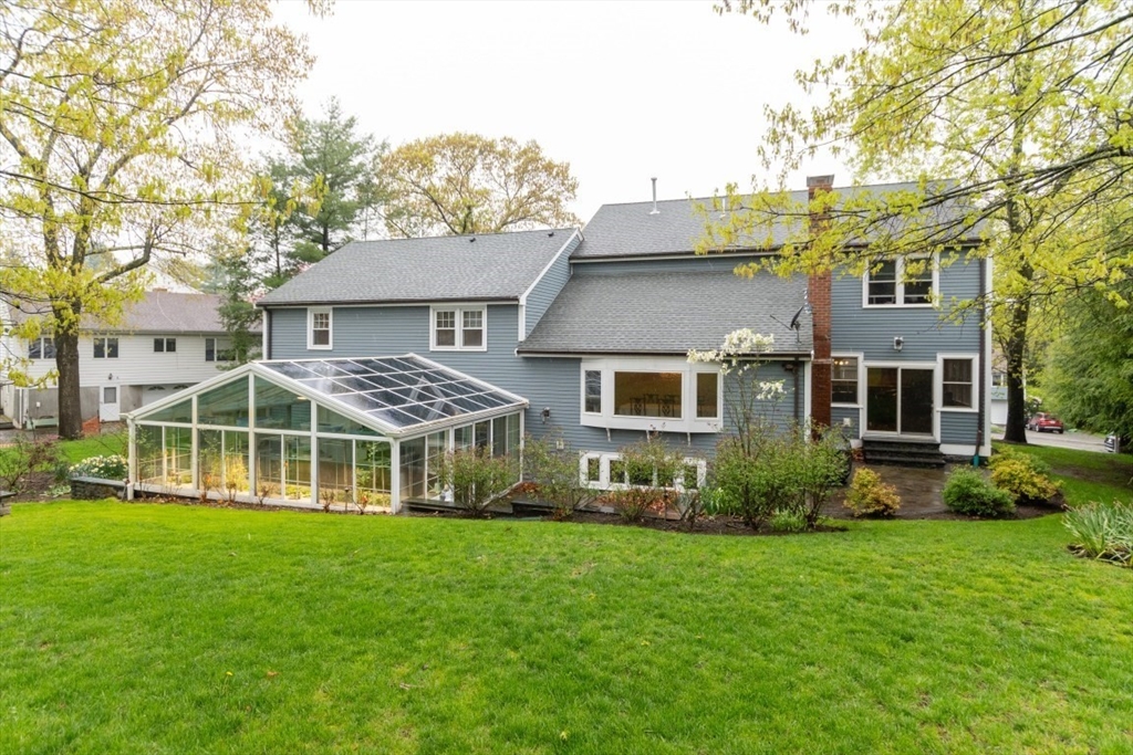 51 Lantern Road Belmont, MA 02478 - Photo 3 of 22 Gallery Image 3