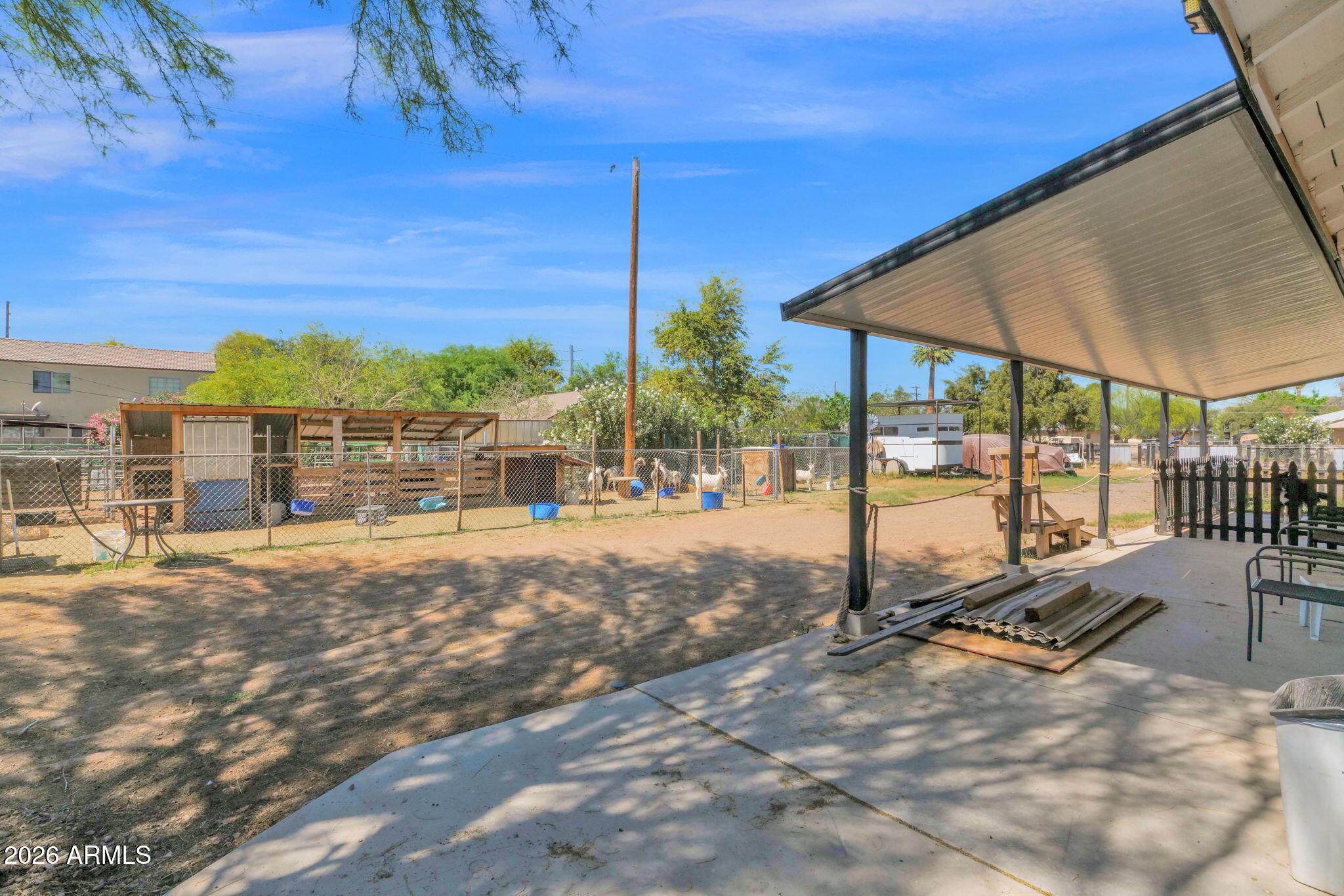 2225 West Morten Avenue, Unit 3 Phoenix, AZ 85021 - Photo 10 of 43 10-web-or-mls-P1582302