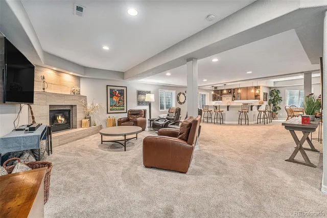 $1,089,900 | 10994 Shadowbrook Circle, Highlands Ranch, CO 80130