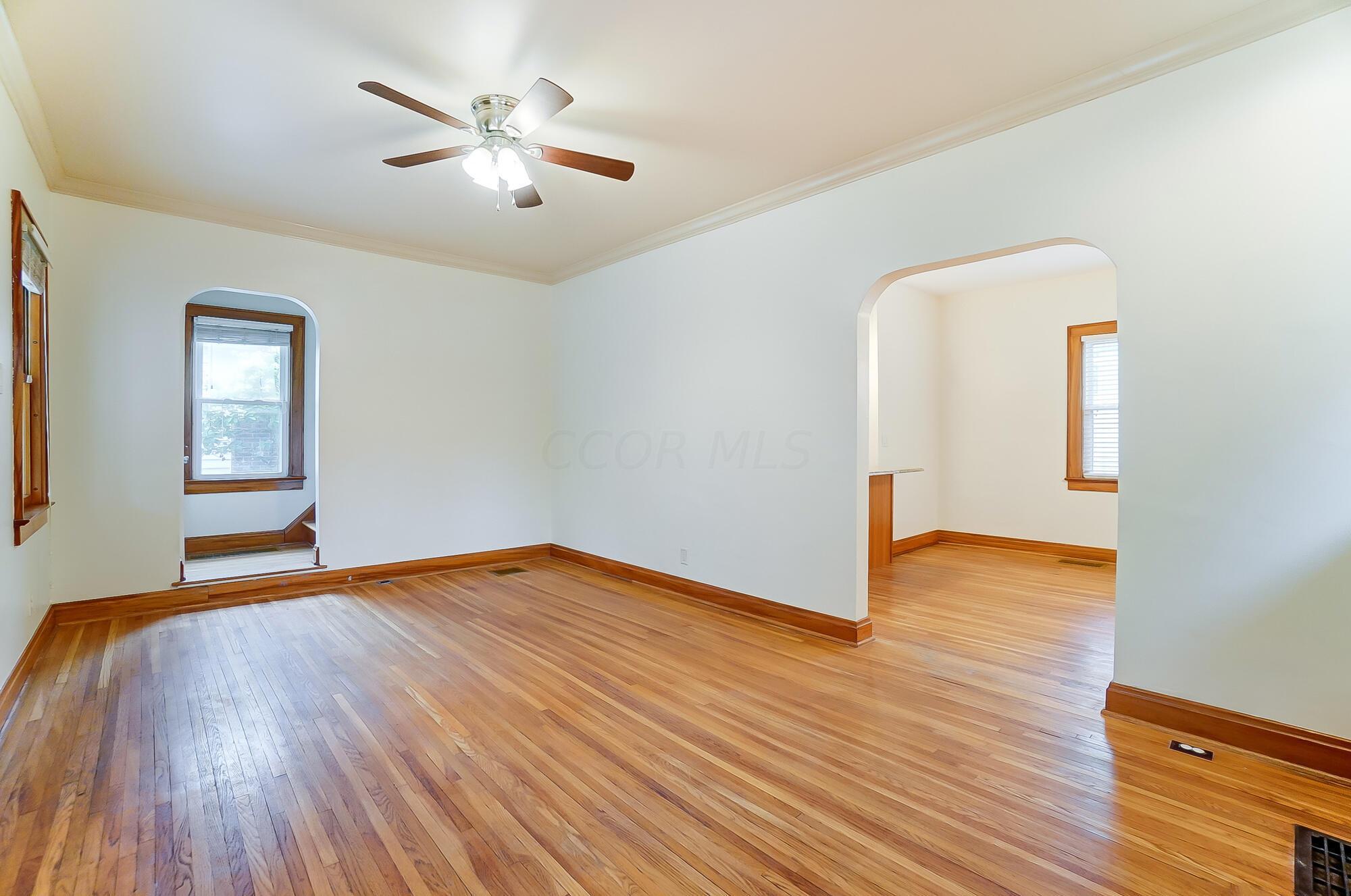 923 McClain Road Columbus, OH 43212 - Photo 7 of 51 015