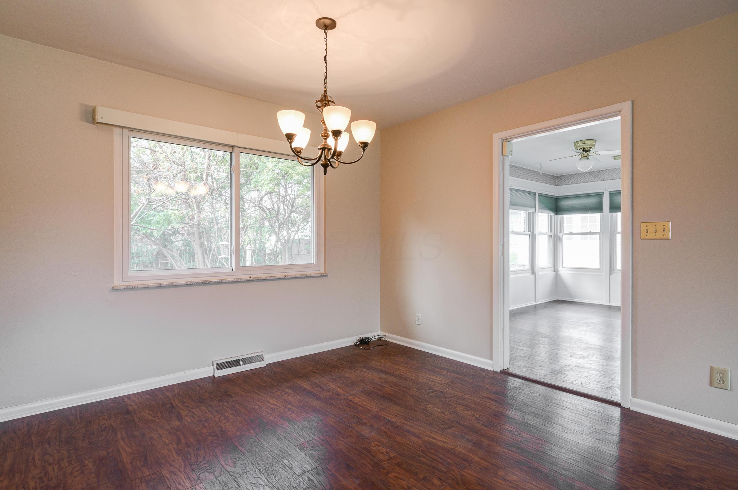 2625 Mt Holyoke Road Columbus, OH 43221 - Photo 7 of 27