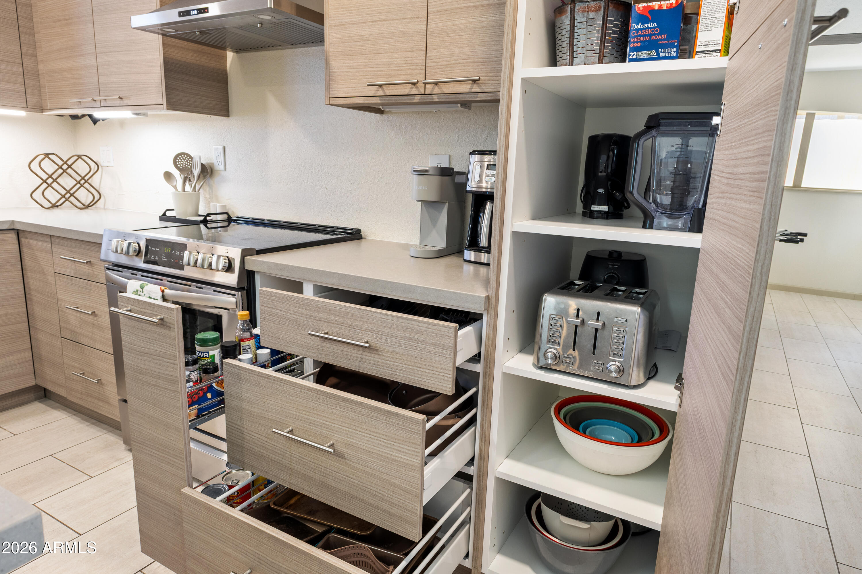 111 South Cholla Street Gilbert, AZ 85233 - Photo 14 of 34 111 S Cholla St------14