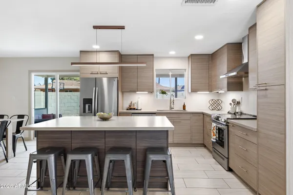 $699,000 | 111 South Cholla Street, Gilbert, AZ 85233