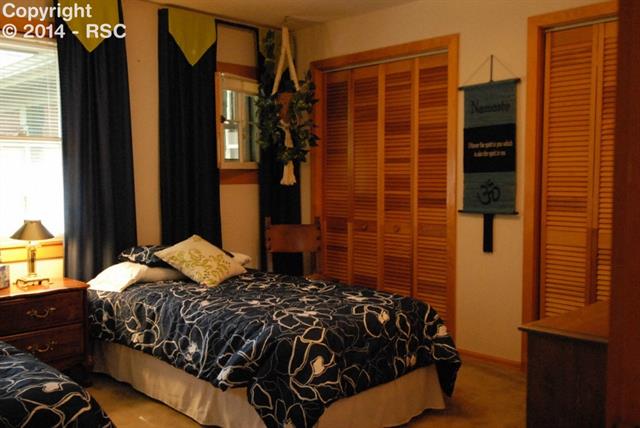 2020 West Cheyenne Road Colorado Springs, CO 80906 - Photo 11 of 12