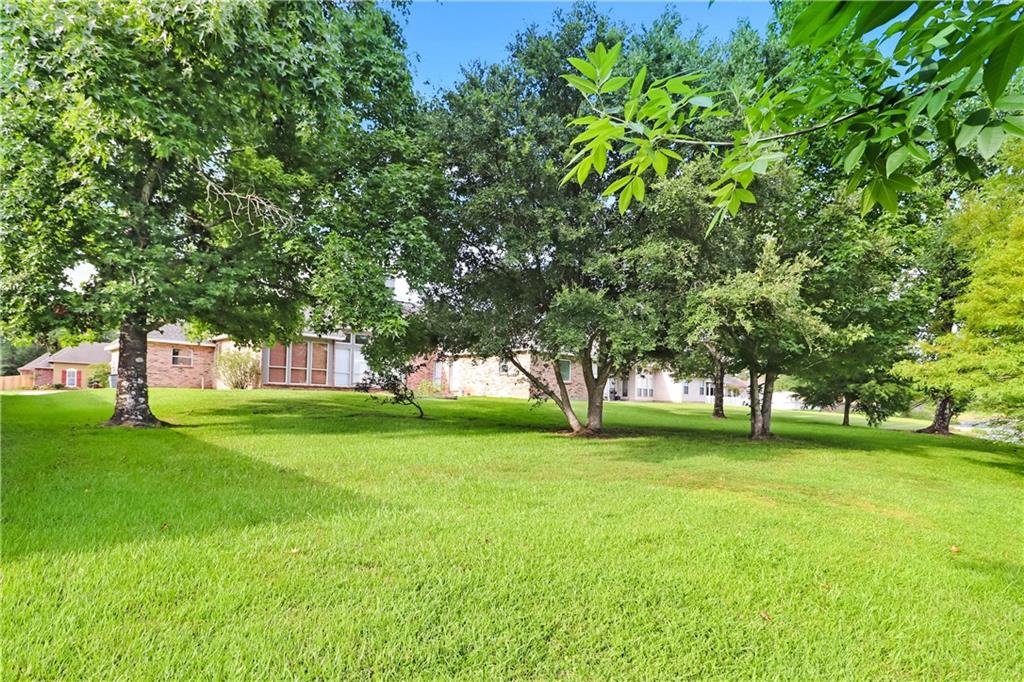 1022 Forest Ridge Loop Pearl River, LA 70452 - Photo 8 of 34