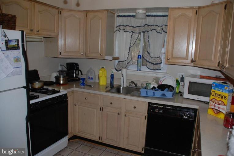 7407 Jervis Street Springfield, VA 22151 - Photo 5 of 5 Kitchen