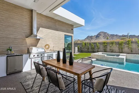 $2,245,555 | 1832 East Palmaire Avenue, Phoenix, AZ 85020