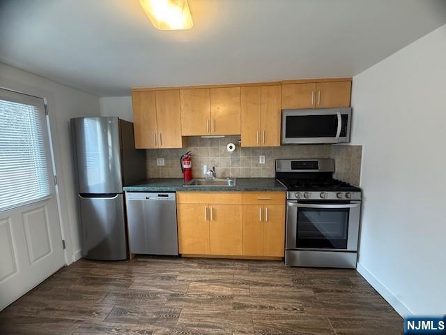 92 Union Avenue, Unit 2 Garfield, NJ 07026 - Photo 4 of 14