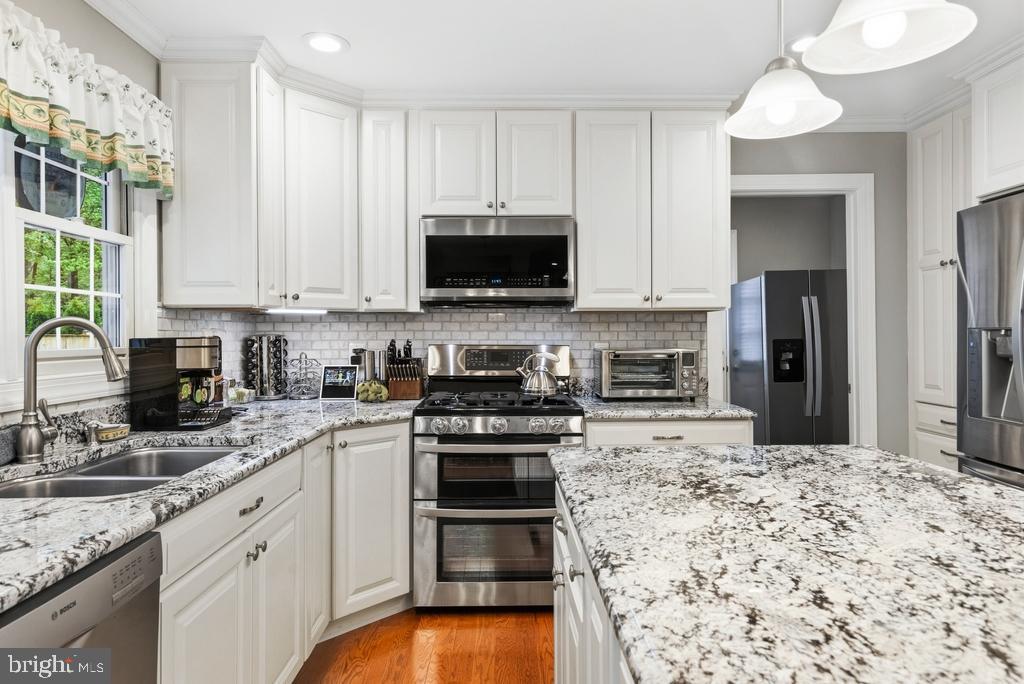 7604 Boxberry Terrace Gaithersburg, MD 20879 - Photo 13 of 45