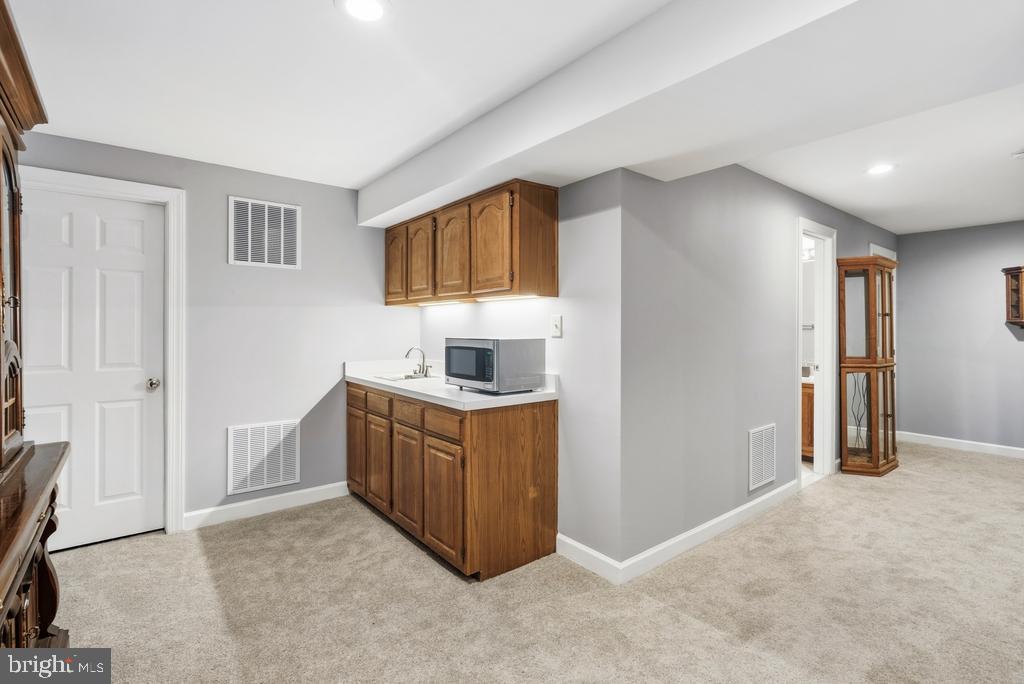 7604 Boxberry Terrace Gaithersburg, MD 20879 - Photo 37 of 45