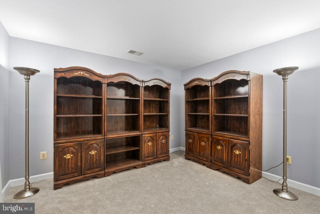 7604 Boxberry Terrace Gaithersburg, MD 20879 - Photo 38 of 45