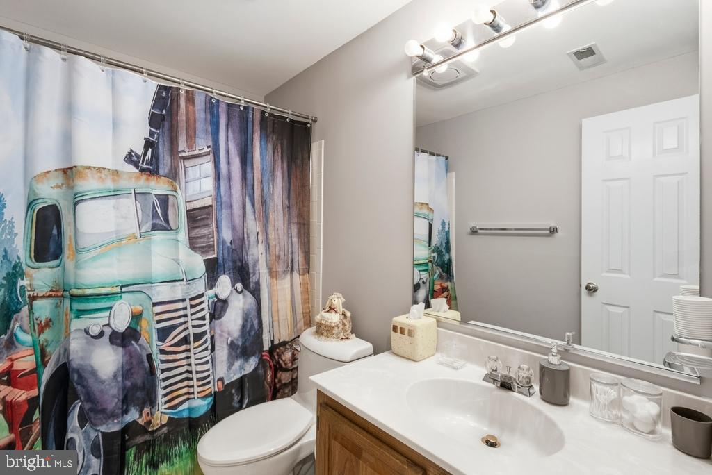 7604 Boxberry Terrace Gaithersburg, MD 20879 - Photo 39 of 45