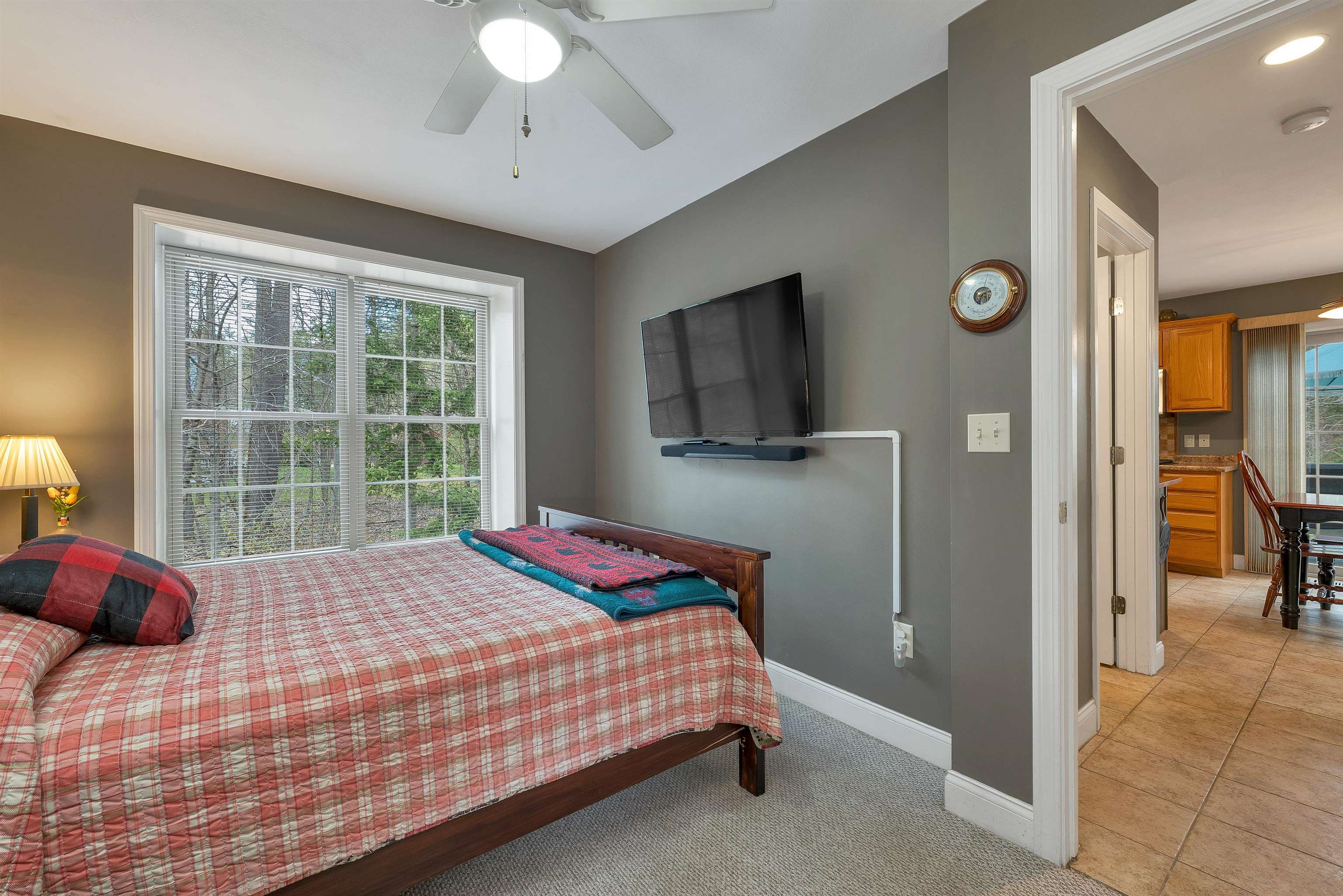 200 Webster Road, Unit 17B Conway, NH 03813 - Photo 17 of 47