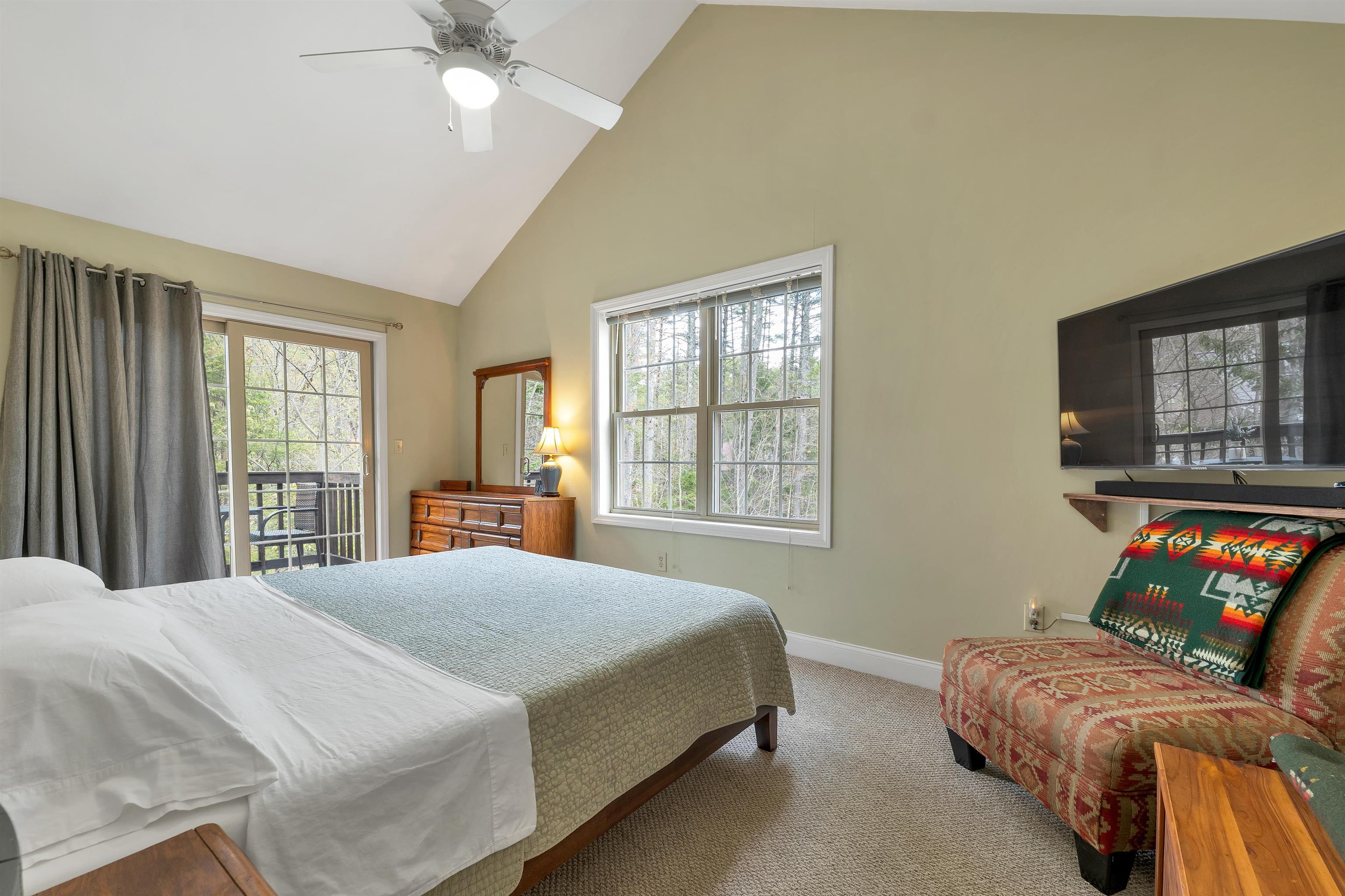 200 Webster Road, Unit 17B Conway, NH 03813 - Photo 24 of 47