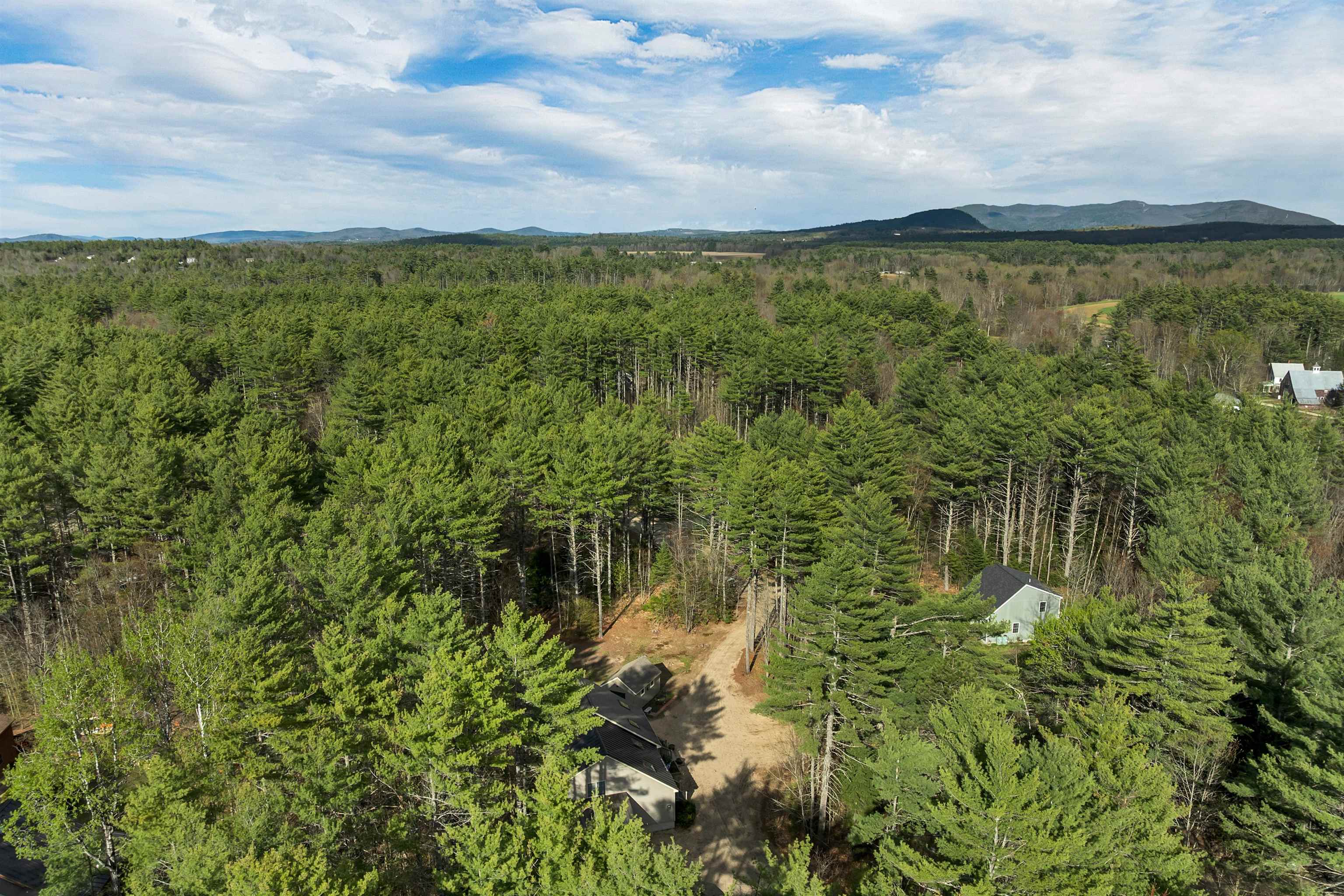 200 Webster Road, Unit 17B Conway, NH 03813 - Photo 43 of 47