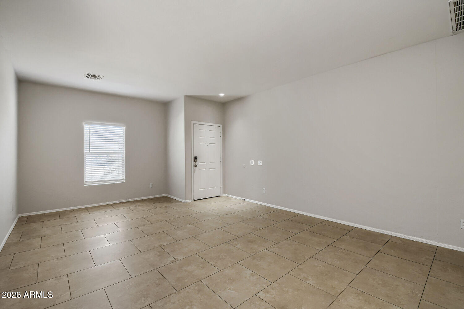 5130 West Maldonado Road Laveen, AZ 85339 - Photo 7 of 29 5130 W Maldonado Rd - Web Quality - 007