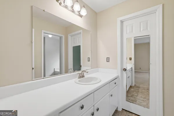 $379,000 | 35 The Trail Southeast, Lindale, GA 30147