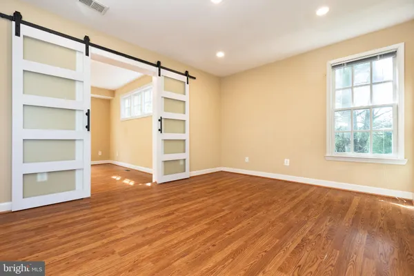 $2,500 | 13039 Glen Mill Road, Unit A, Rockville, MD 20850