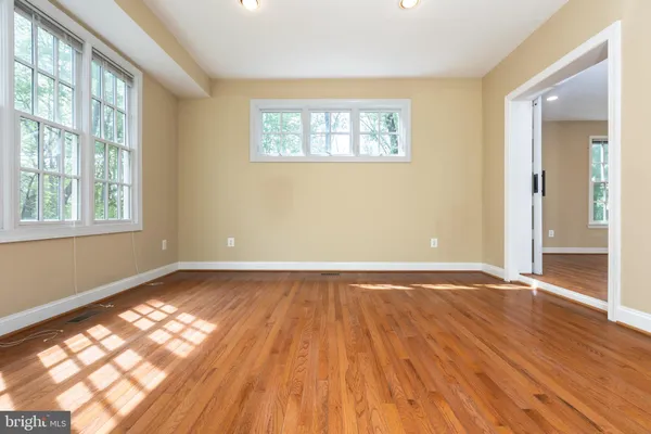 $2,500 | 13039 Glen Mill Road, Unit A, Rockville, MD 20850