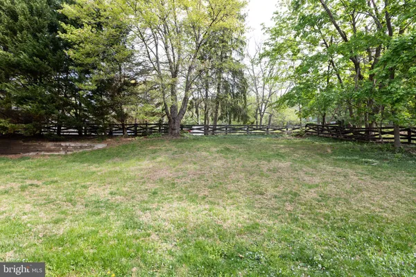 $2,500 | 13039 Glen Mill Road, Unit A, Rockville, MD 20850