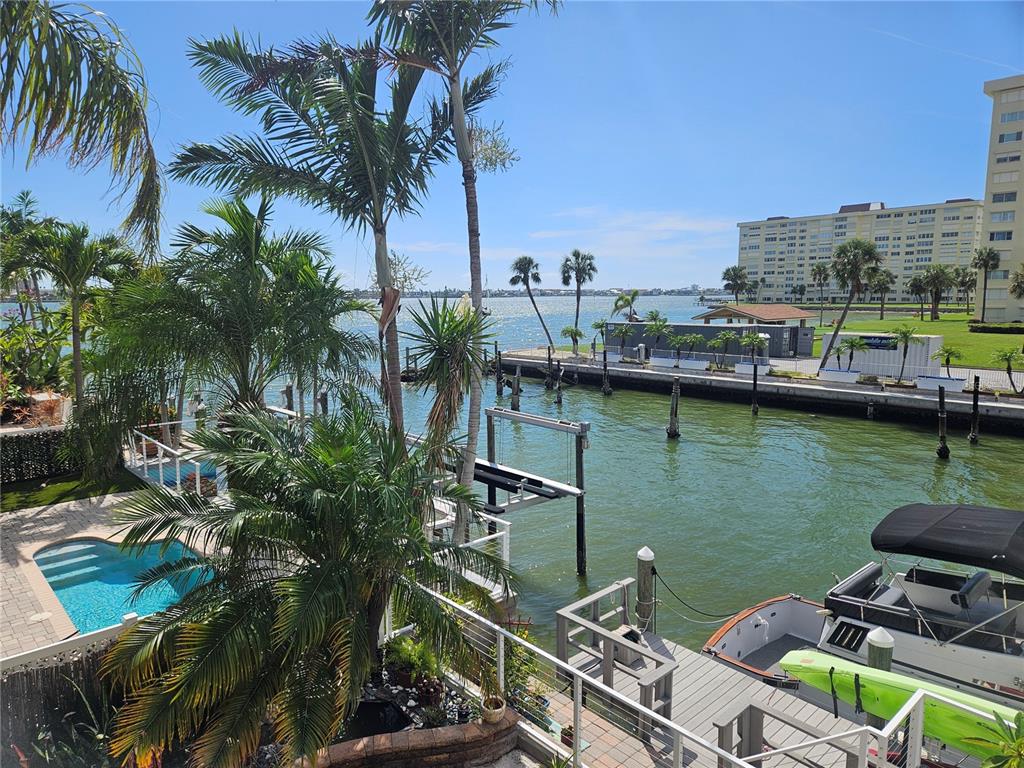 668 American Legion Drive Madeira Beach, FL 33708 - Photo 17 of 49