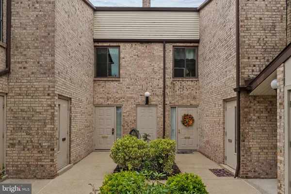 $374,000 | 1704 Raintree Lane, Malvern, PA 19355