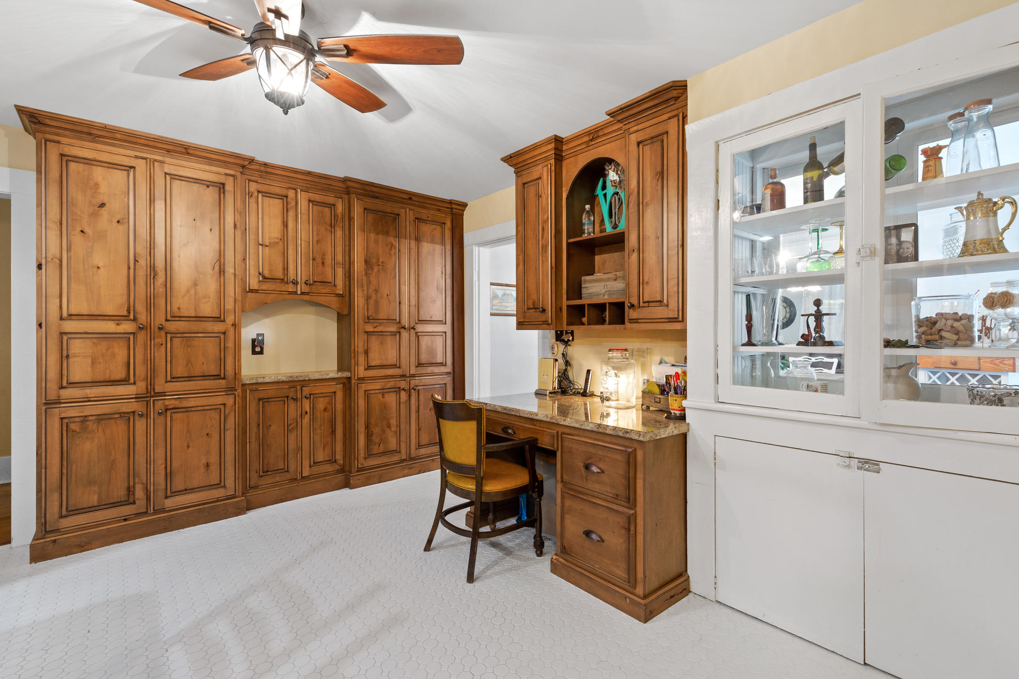 3262 Burning Bush Road Ringgold, GA 30736 - Photo 26 of 63 kitchen with custom cabinets
