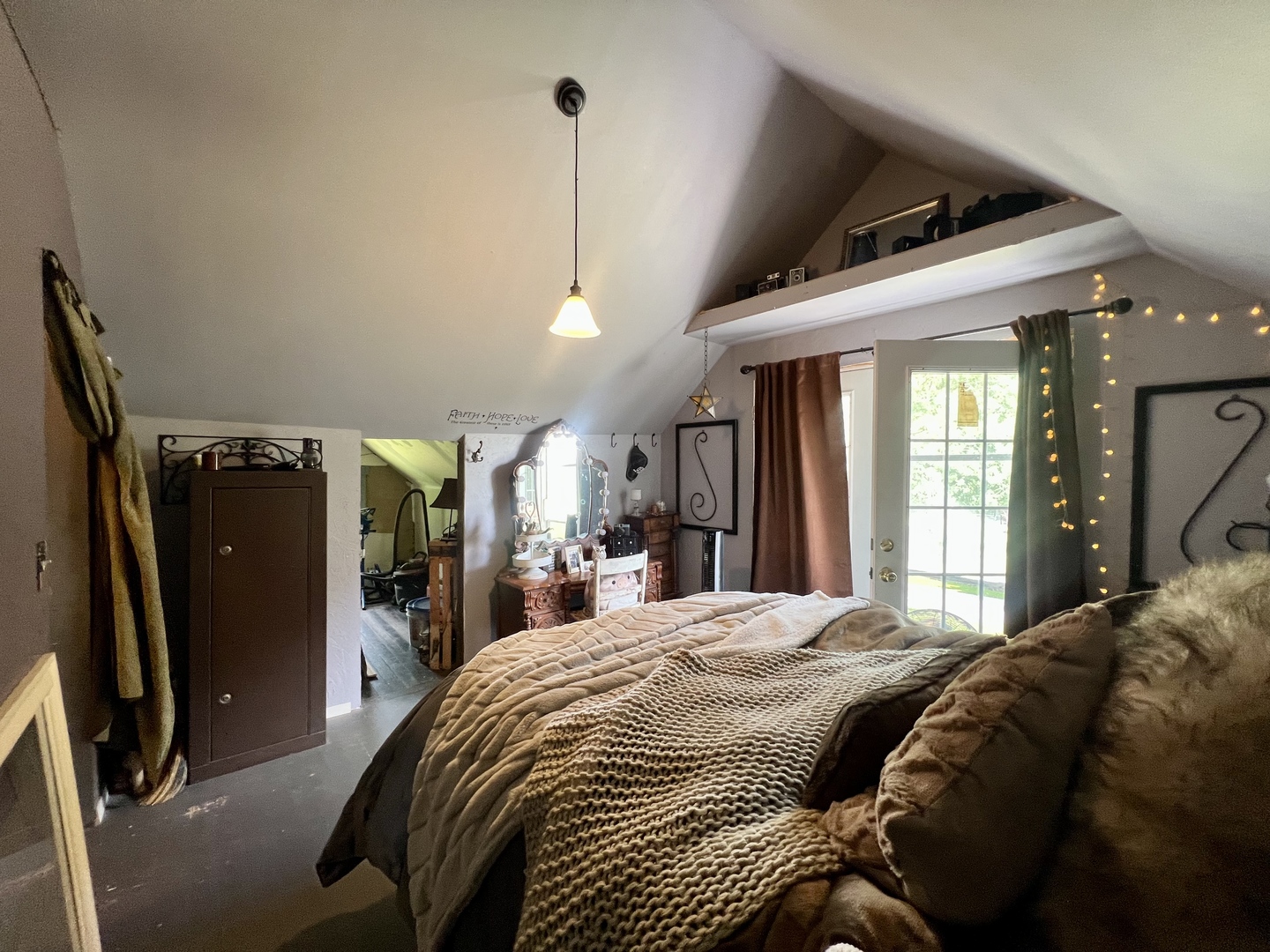 207 2nd Street Broadlands, IL 61816 - Photo 25 of 45 a bedroom with a large bed and a large window