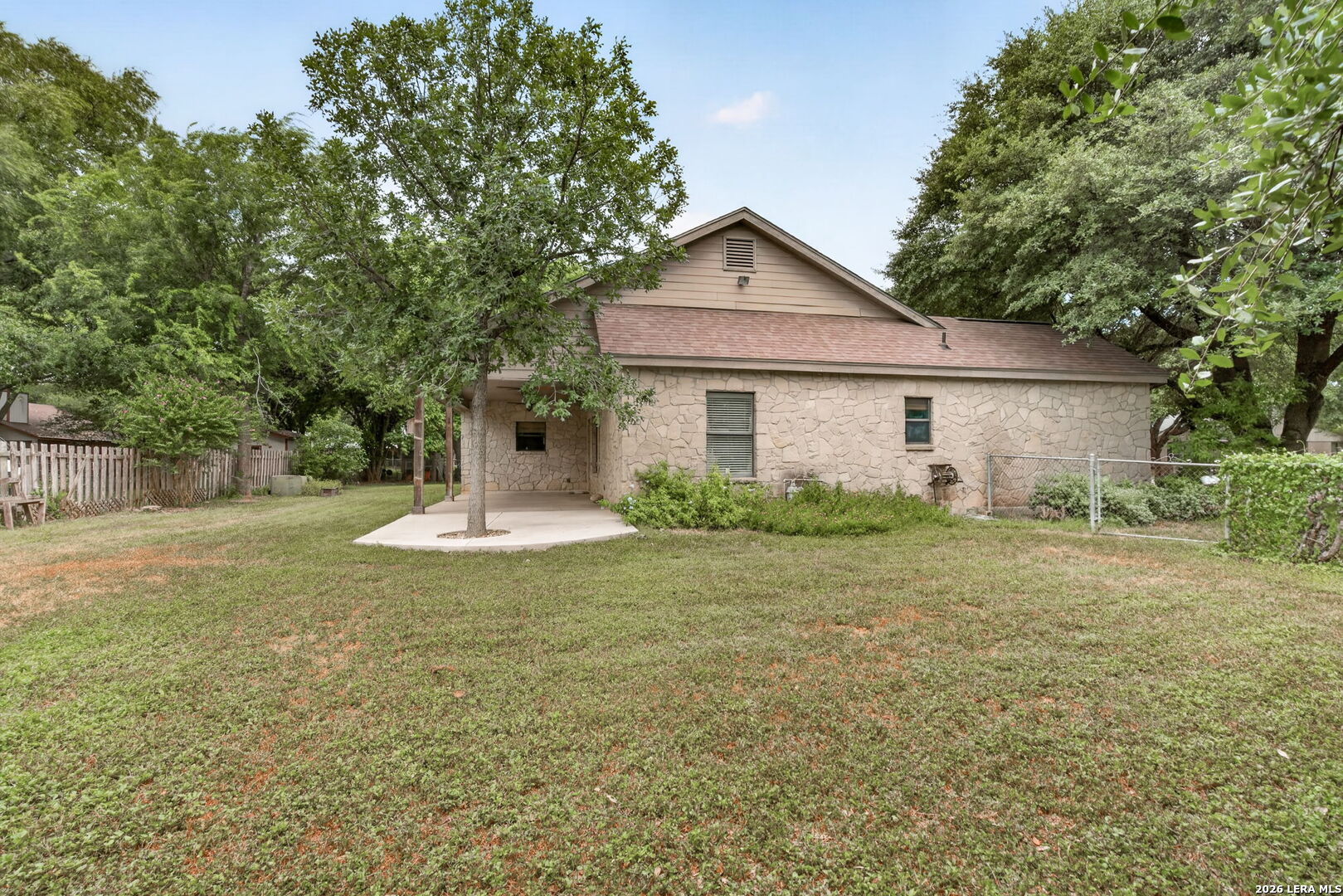 104 Spring Rain Castroville, TX 78009 - Photo 32 of 34 Gallery Image 32