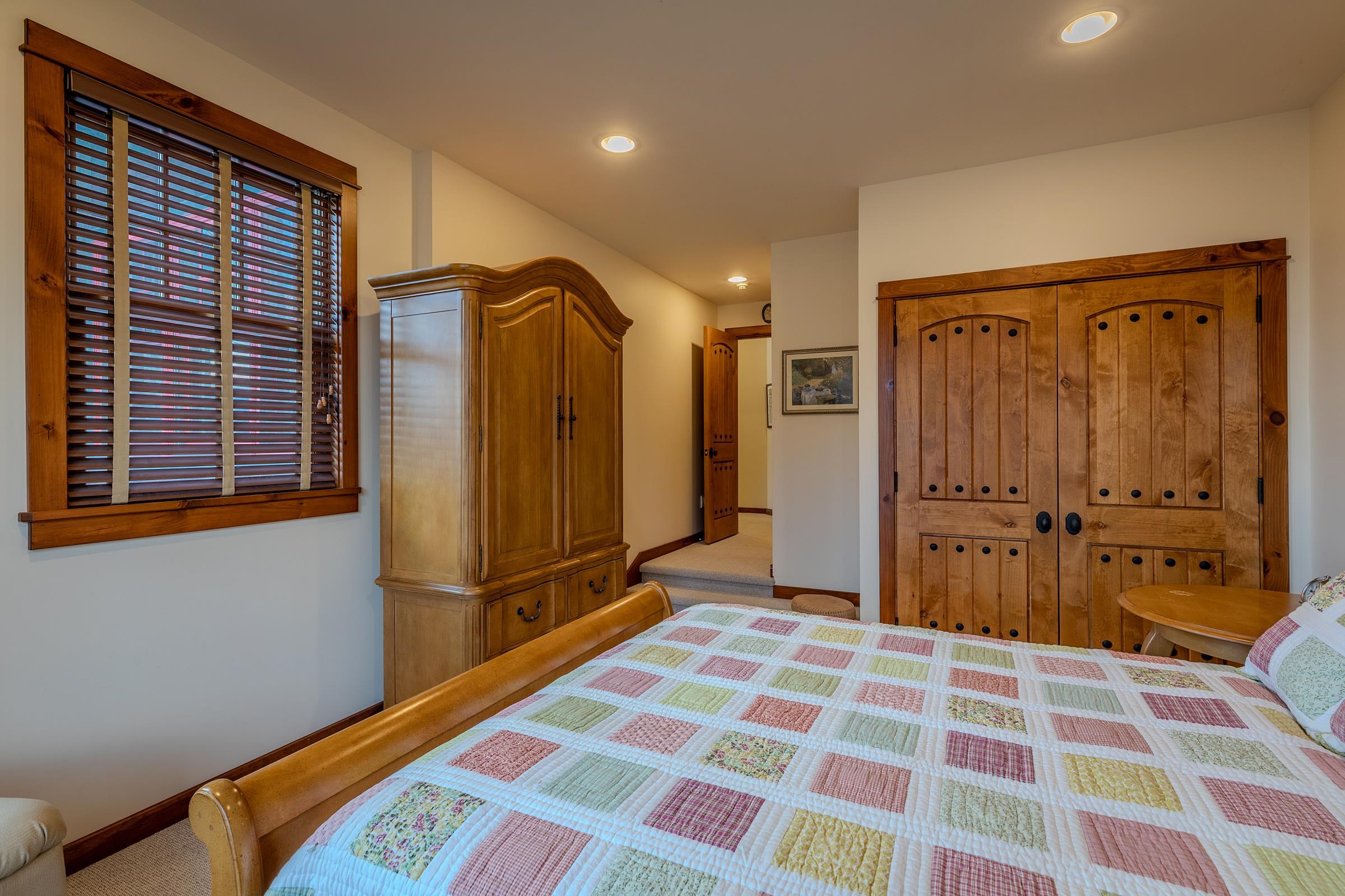 924 Okemo Ridge Road, Unit S 11 Ludlow, VT 05149 - Photo 45 of 60