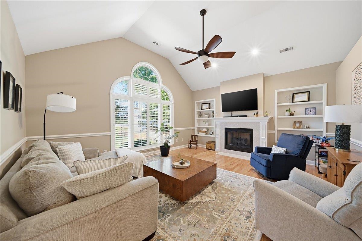 24 Carriage Drive Greer, SC 29651 - Photo 6 of 41