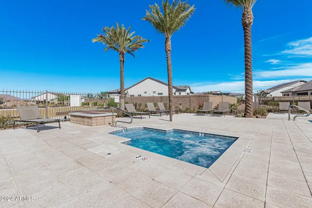 $1,099,950 | 5817 East Sanford Street, Mesa, AZ 85215