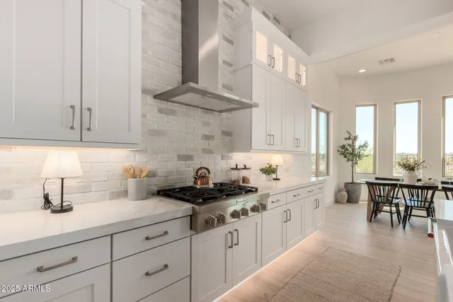 $1,099,950 | 5817 East Sanford Street, Mesa, AZ 85215