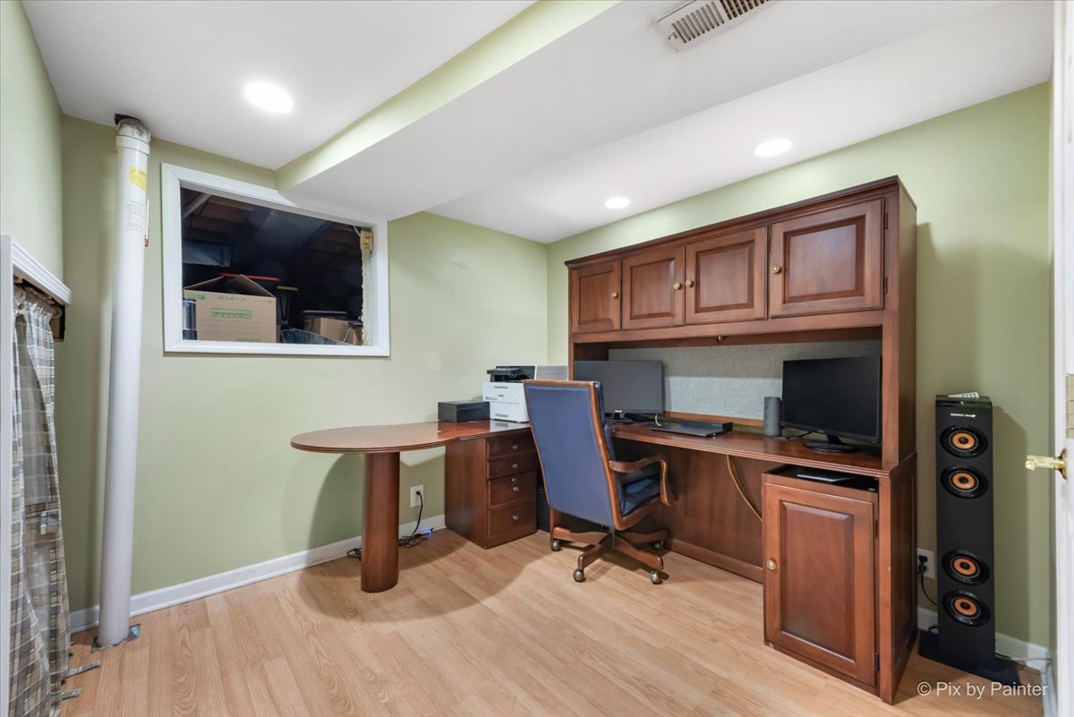 730 Dorchester Drive Bolingbrook, IL 60440 - Photo 15 of 38 Gallery Image 15