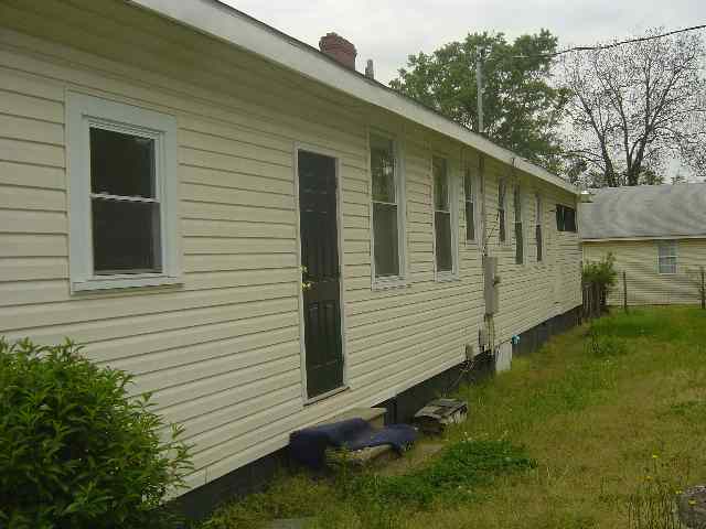 111 Rice Street Belton, SC 29627 - Photo 6 of 8