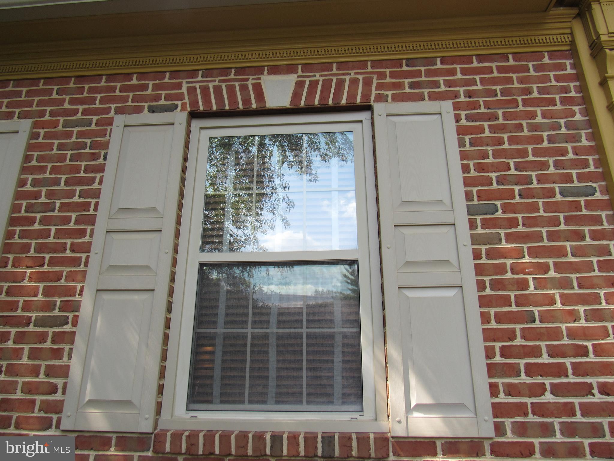 1105 Wilson Street Pottstown, PA 19464 - Photo 21 of 86 KEYSTONES ABOVE EACH WINDOW