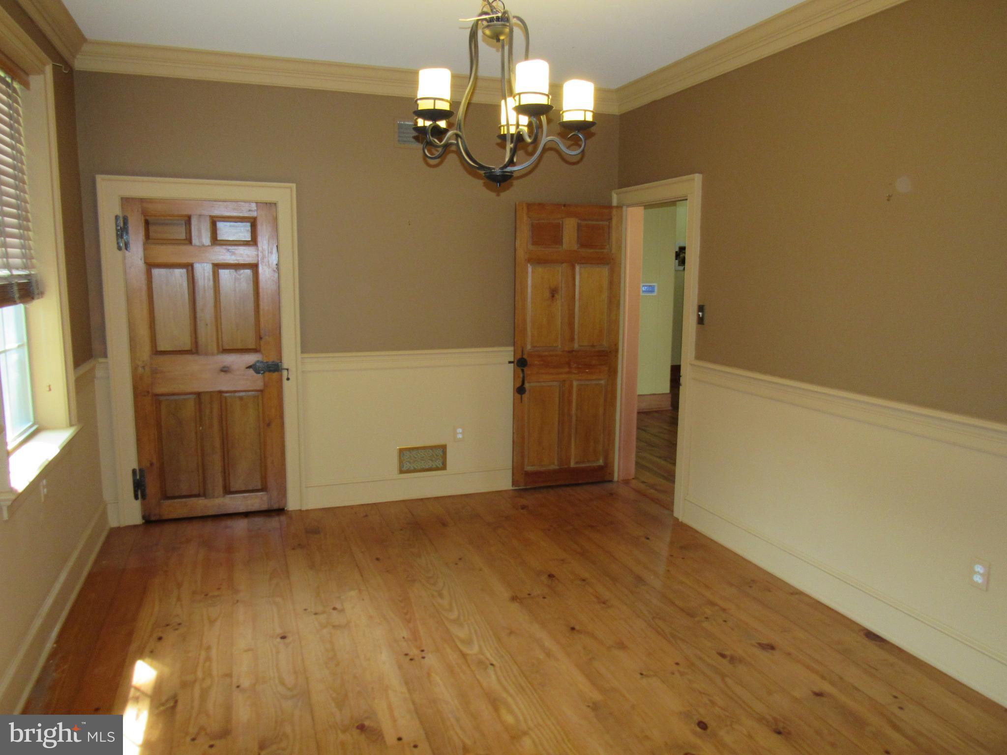 1105 Wilson Street Pottstown, PA 19464 - Photo 33 of 86 1 ST FLOOR BED ROOM