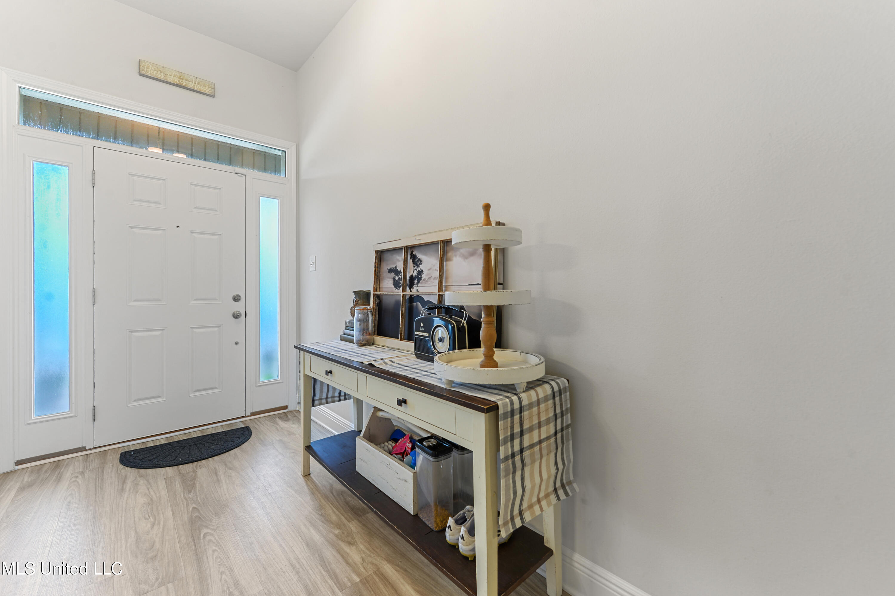 6751 Biddix-Evans Rd Central Ocean Springs, MS 39564 - Photo 3 of 37 003