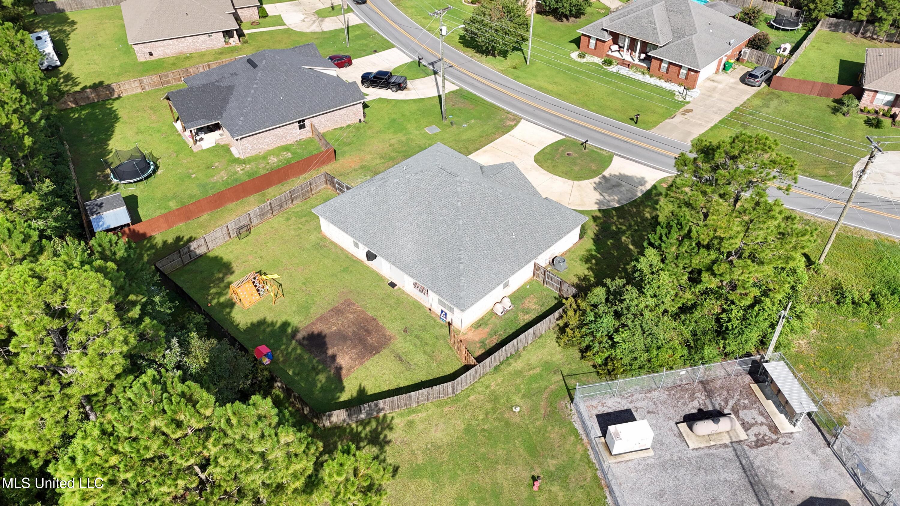 6751 Biddix-Evans Rd Central Ocean Springs, MS 39564 - Photo 34 of 37 034