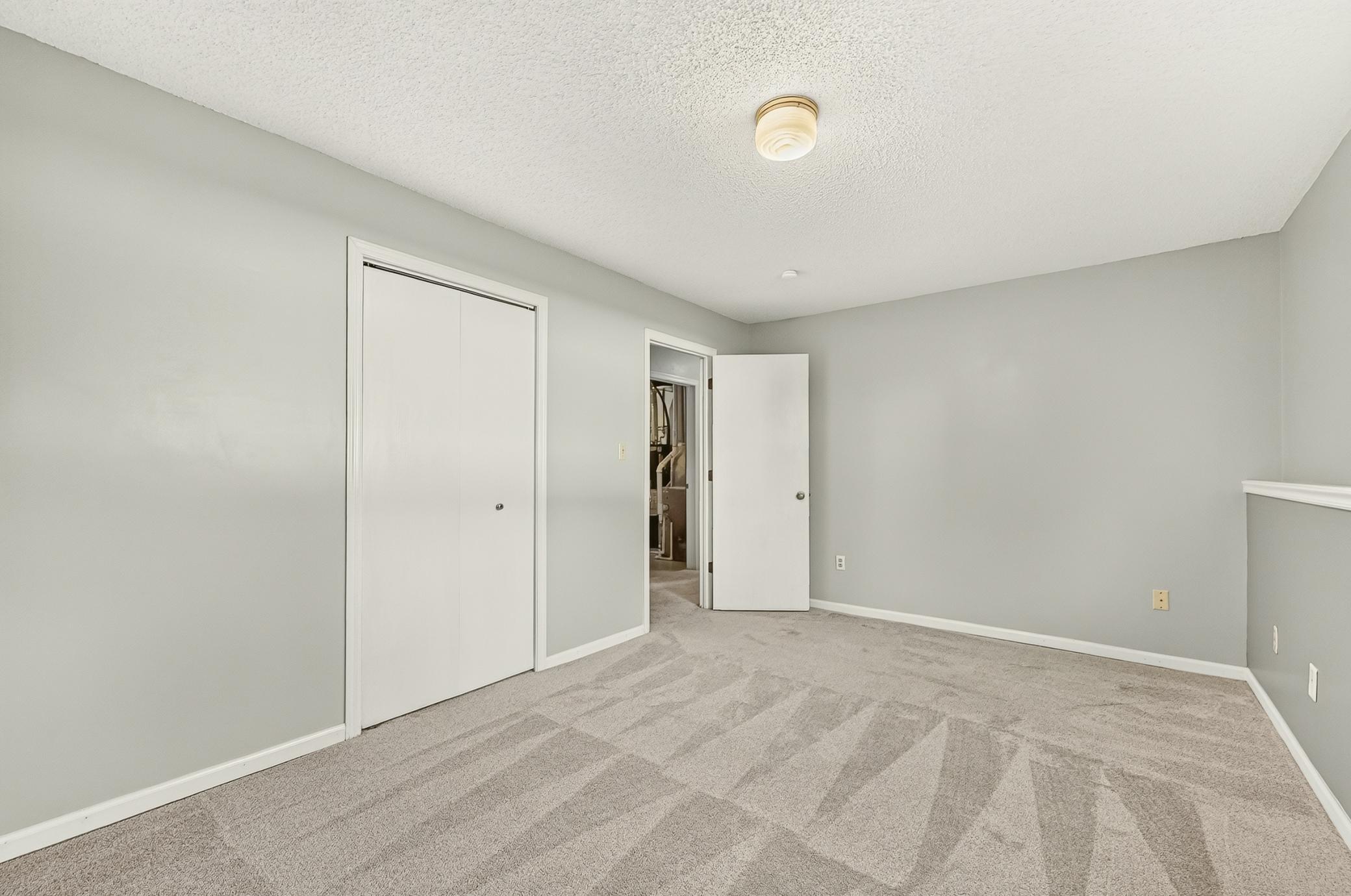 5319 Highgrove Lane Northwest Rochester, MN 55901 - Photo 23 of 30