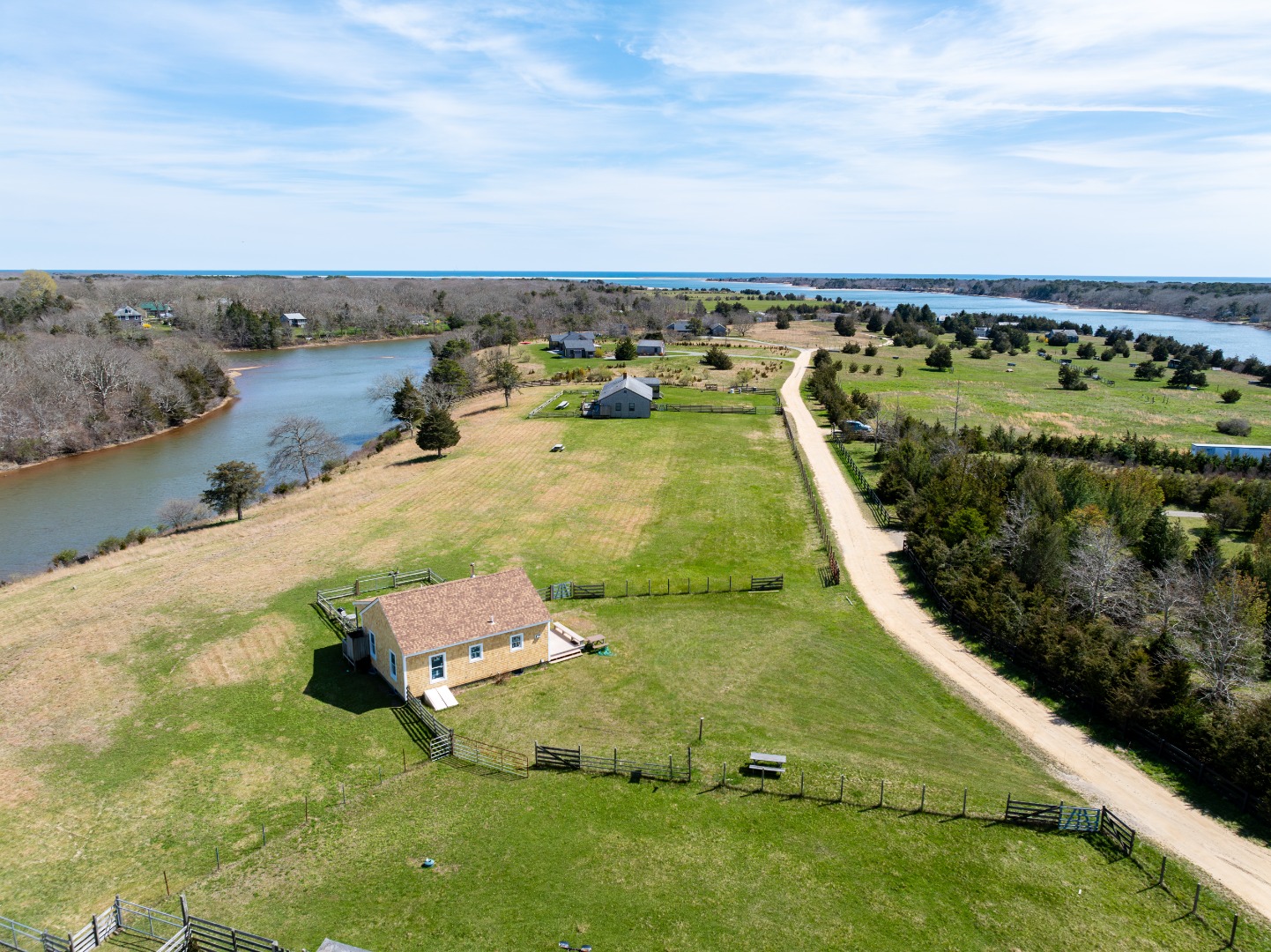 104 Pond View Farm Rd