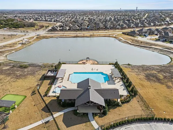 $450,000 | 906 Baldcypress Drive, Fate, TX 75087