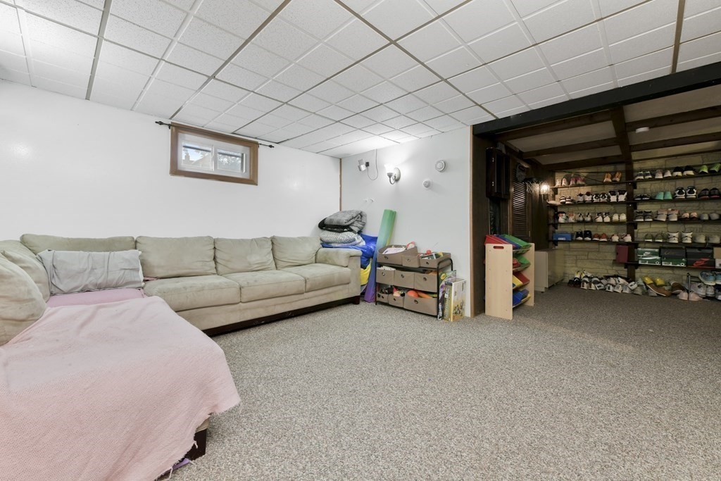 85 County Road Tewksbury, MA 01876 - Photo 16 of 20 Gallery Image 16